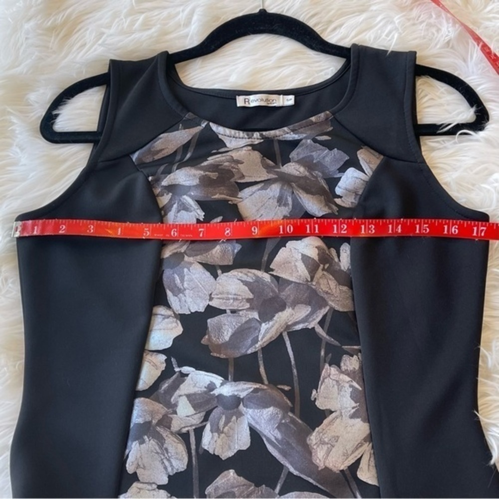 Rickis Black Metallic Silver Floral Sleeveless Fitted Shell Tank Top Size S - Picture 6 of 9